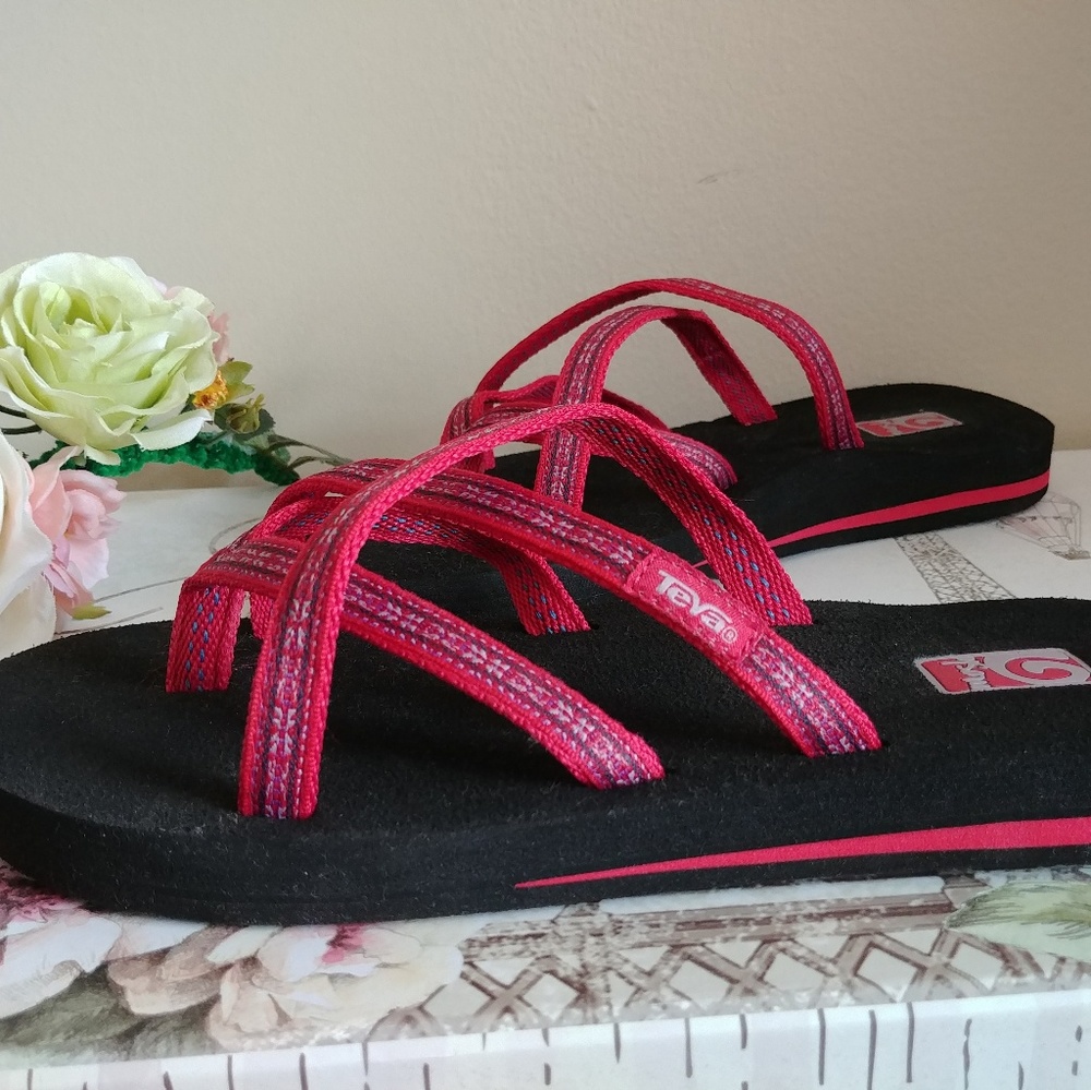 Sandals/flats/shoe